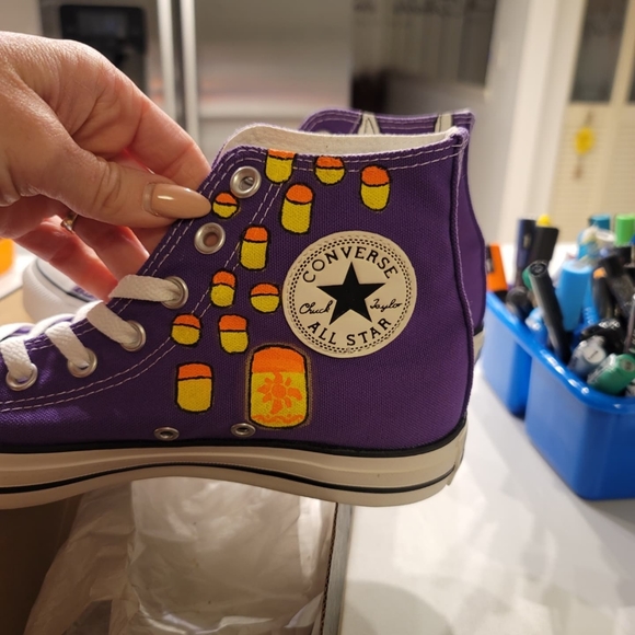 Custom Rapunzel Converse - Picture 2 of 5